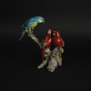 HHD10269 - Three Parrots on a Limb