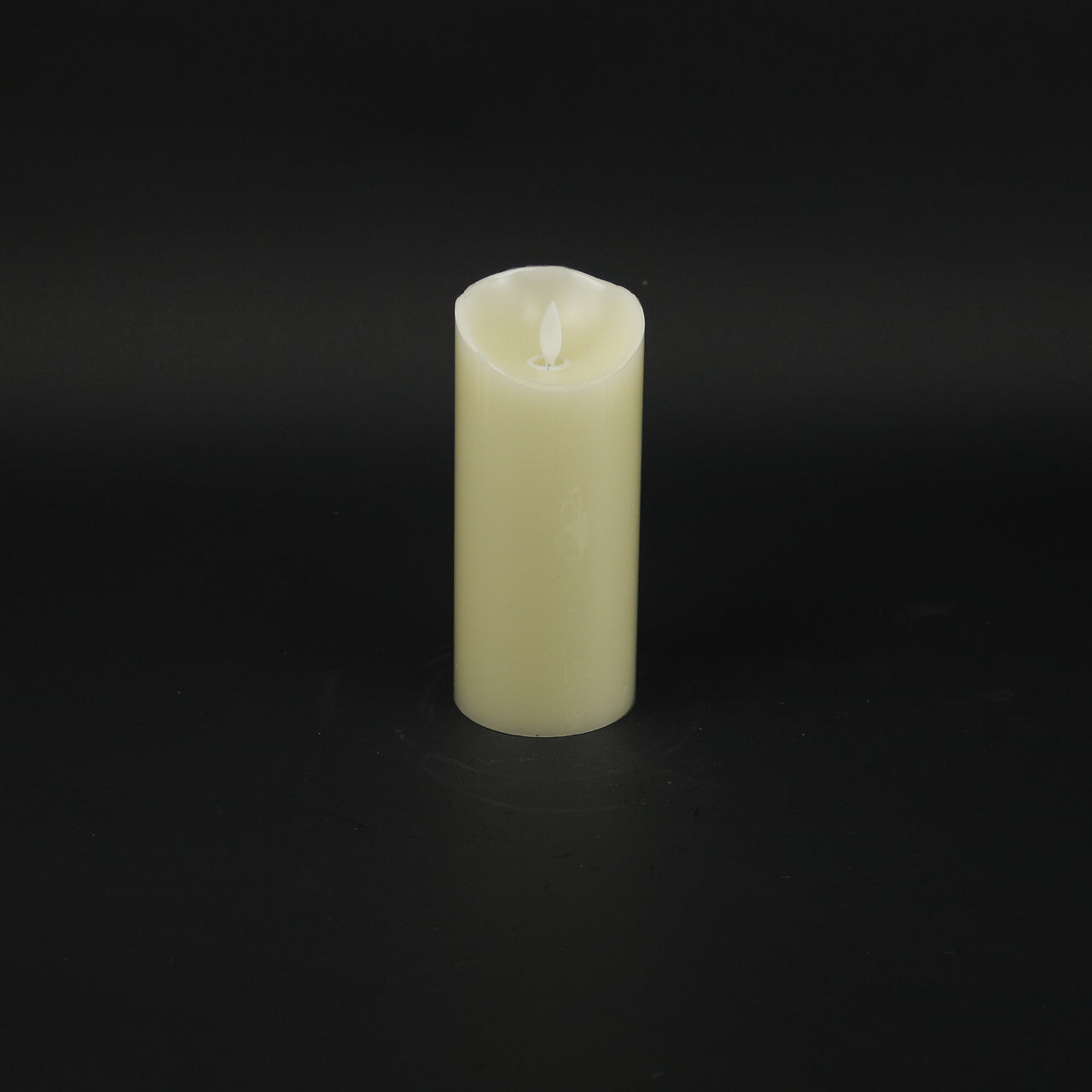 HHD10601 - LED Candle - 17.5cm