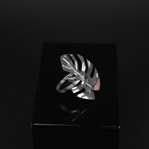 HKE10048 - Silver Leaf Napkin Ring