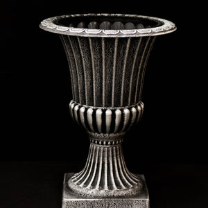 HCHD5334 - Silver Elegant Pedestal Pot Medium