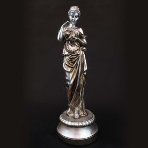 HCHD5753 - Elegant Lady with Bird