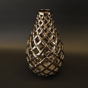 HCHD9115 - Gold Vase with Holes