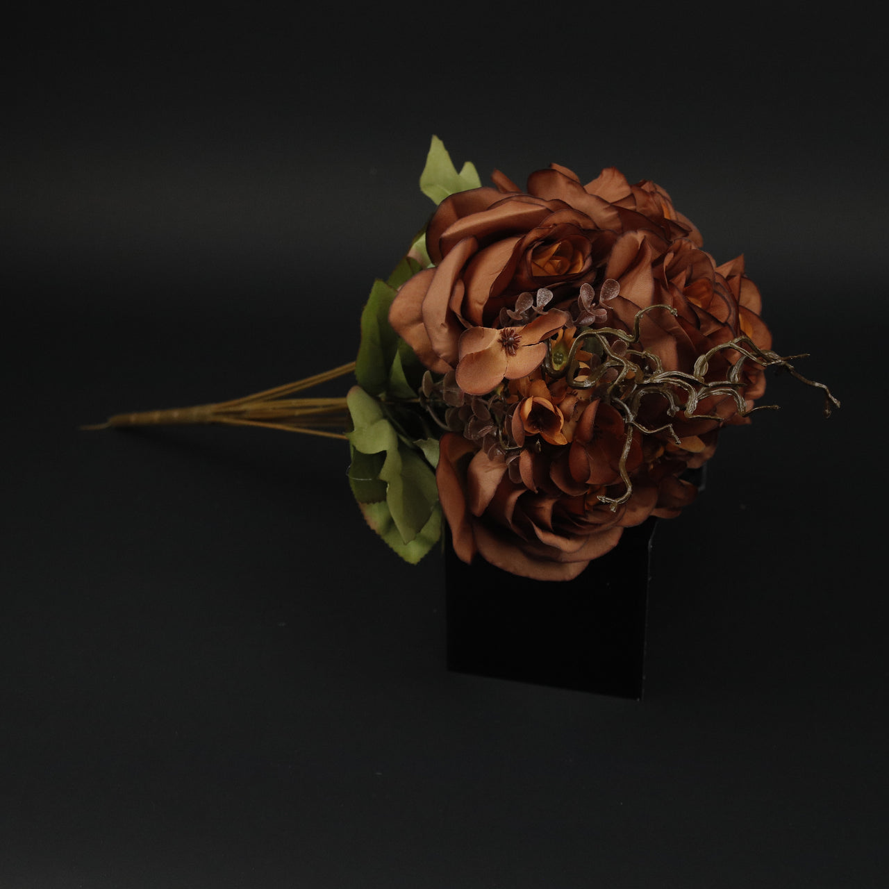 HCFL7818 - Auburn Rose Bouquet