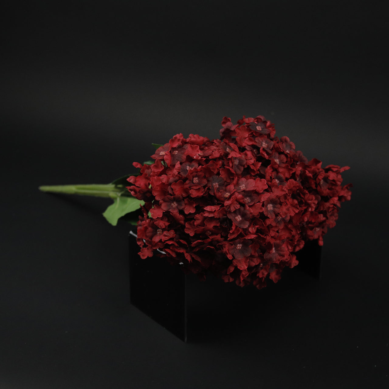 HCFL7842 - Red Hydrangea Bouquet
