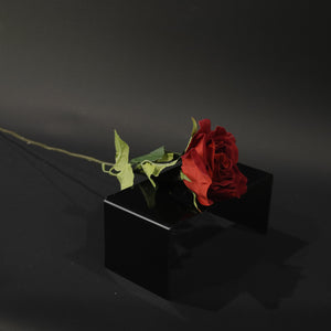 HFL10767 - LS Large Flannel Red Rose