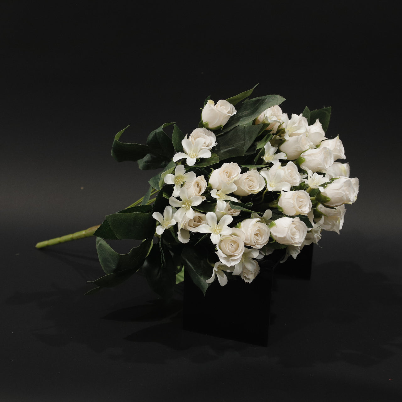 HFL10790 - Ivory Tiny Rose/Jasmine Bq