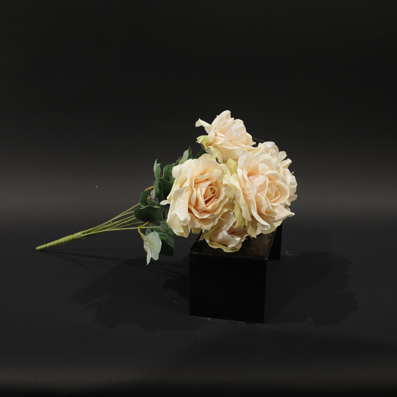 HFL10791 - Blush Tea Rose Bq