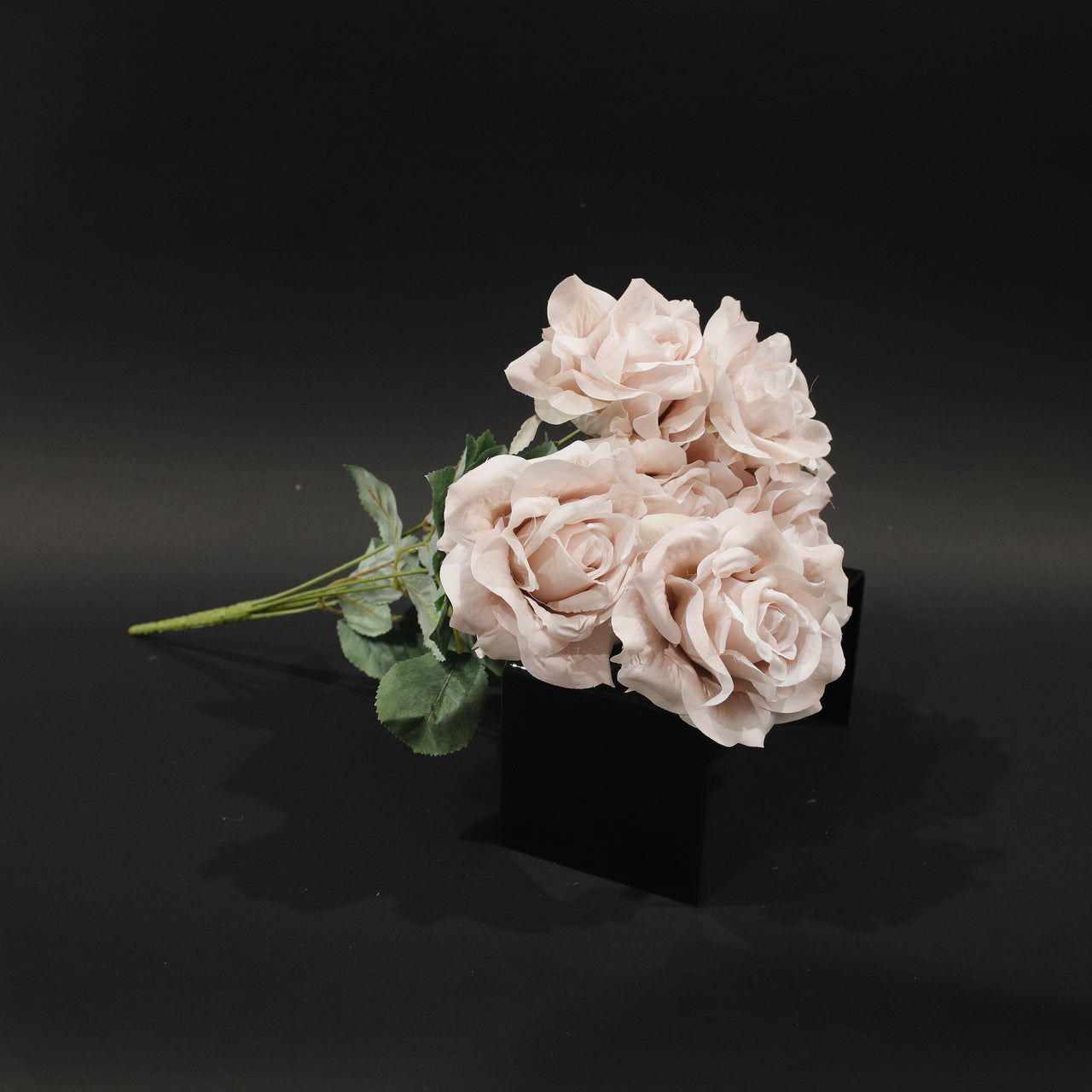HFL10792 - Mauve Tea Rose Bq