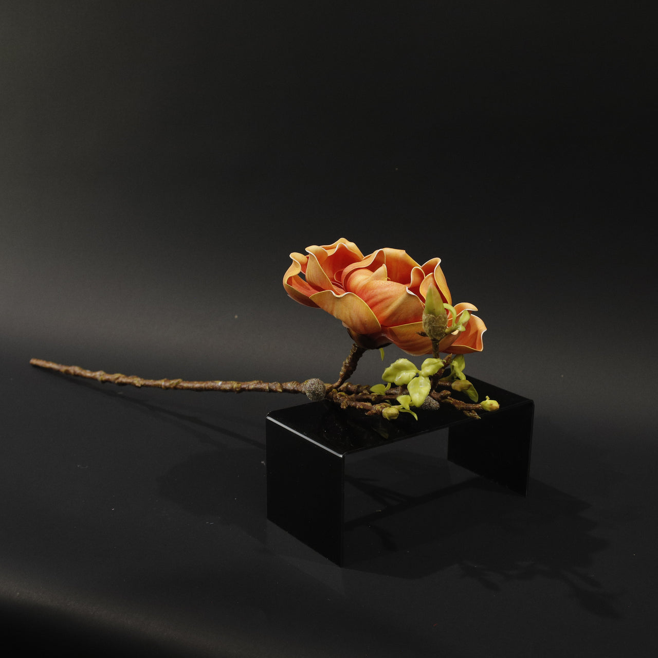 HFL10823 - LS Orange Lotus