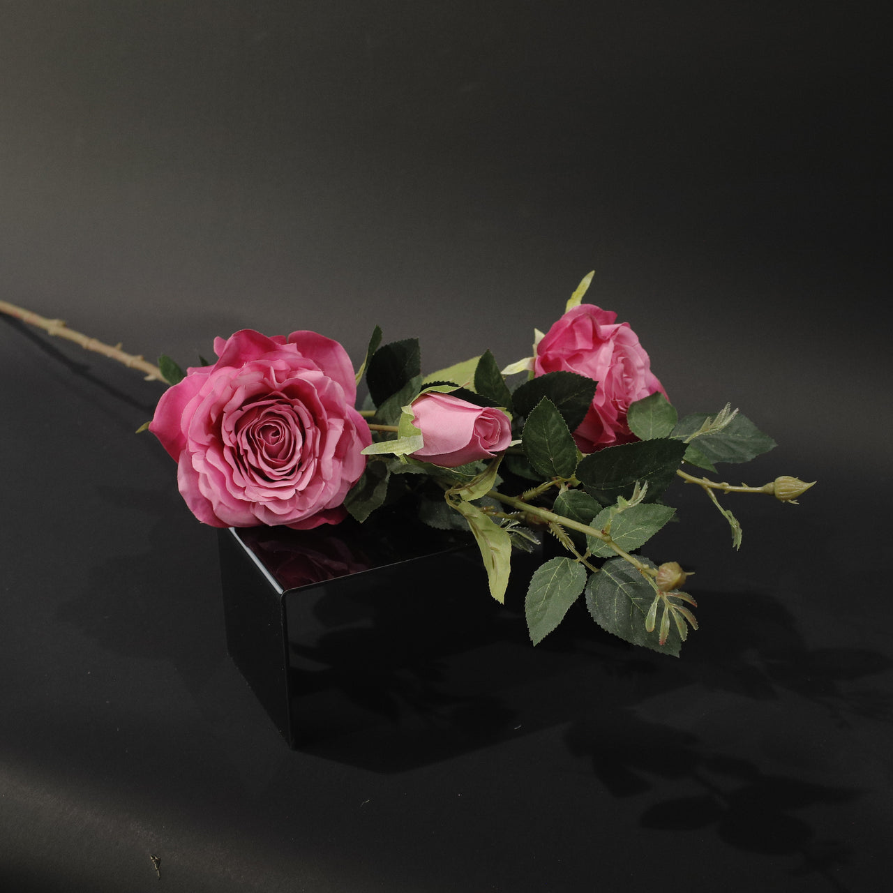 HFL10830 - LS Pink 3 Head Rose