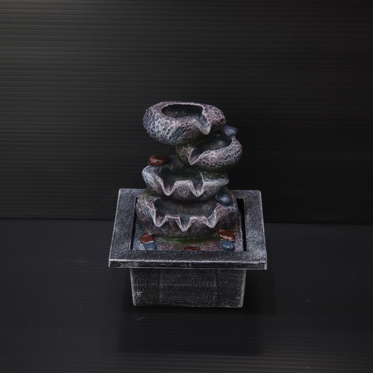 HFT10538 - Log Fountain