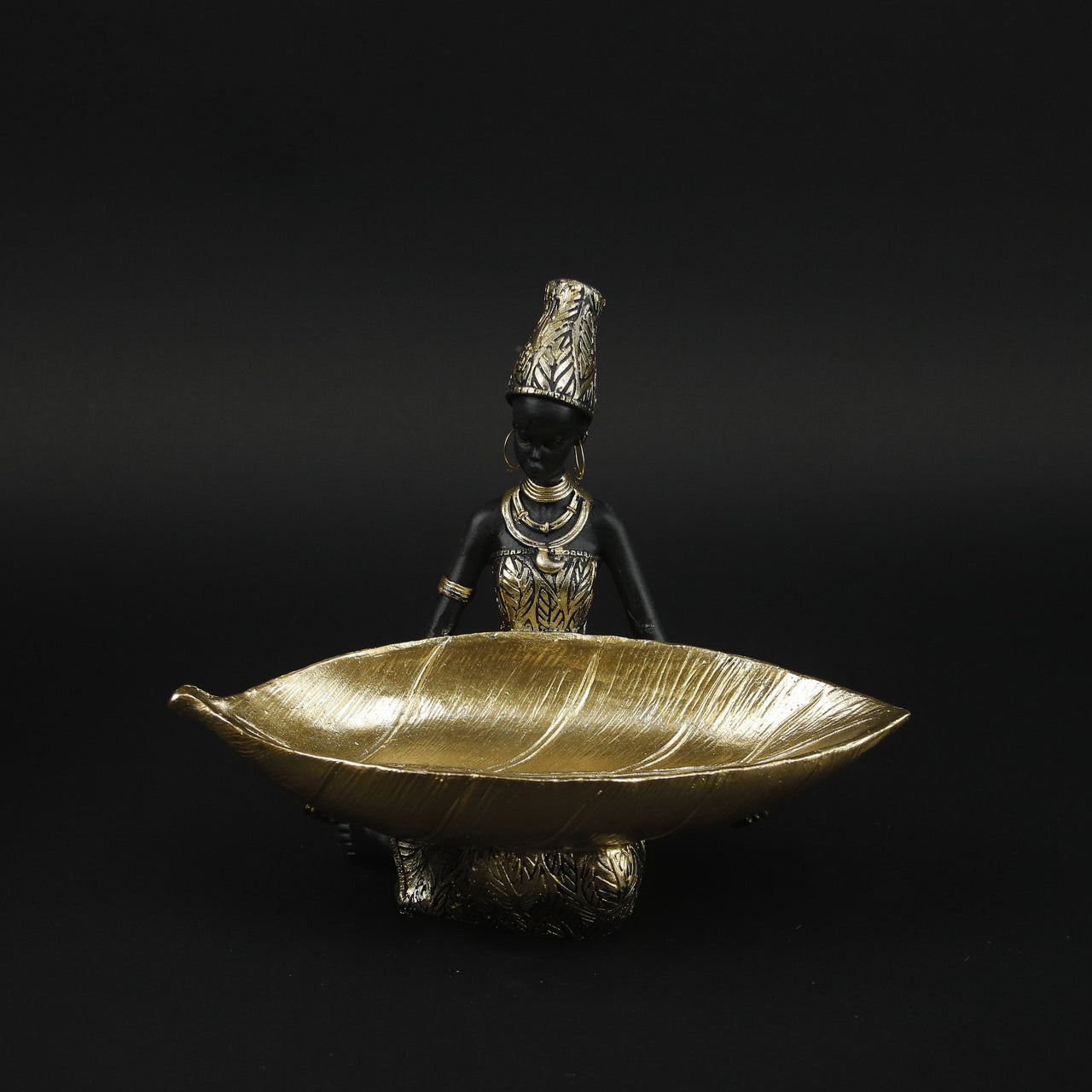 HHD10250 - Gold Lady Holding Basket