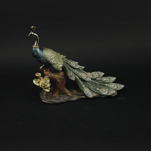 HHD10278 - Green Peacock Facing Left
