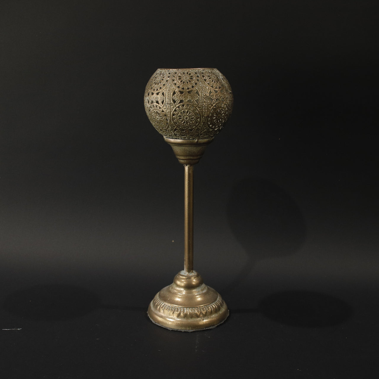 HHD10489 - M Dark Gold Cup Holder