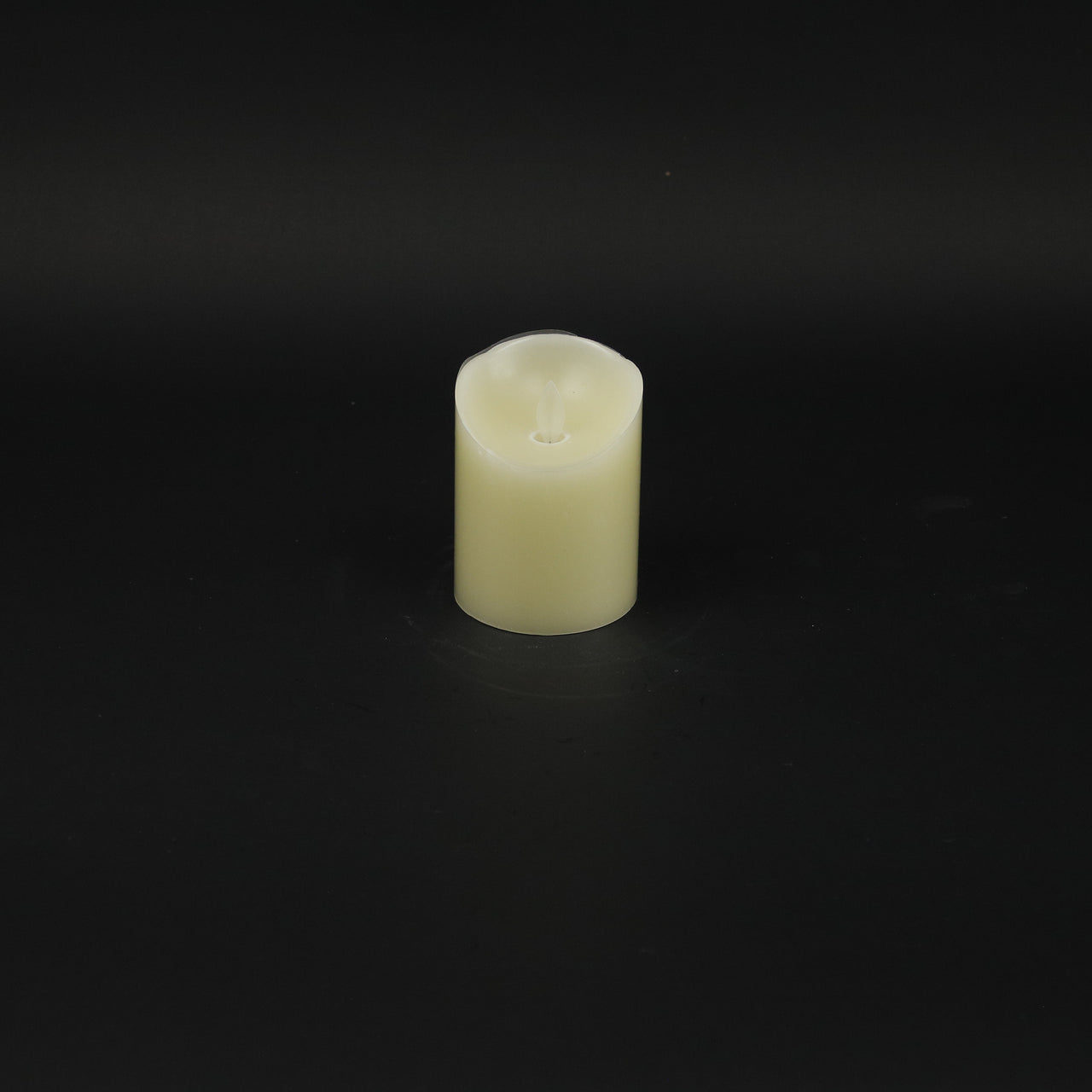 HHD10598 - LED Candle - 10cm