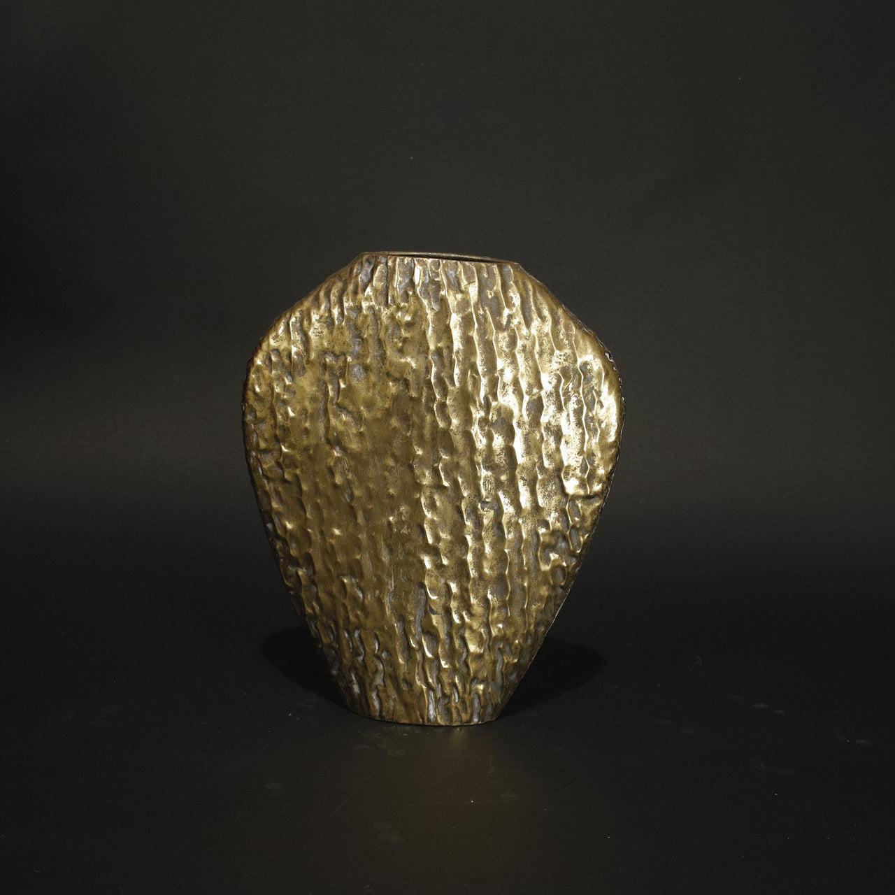 HHD10690 - M Gold Oval Vase