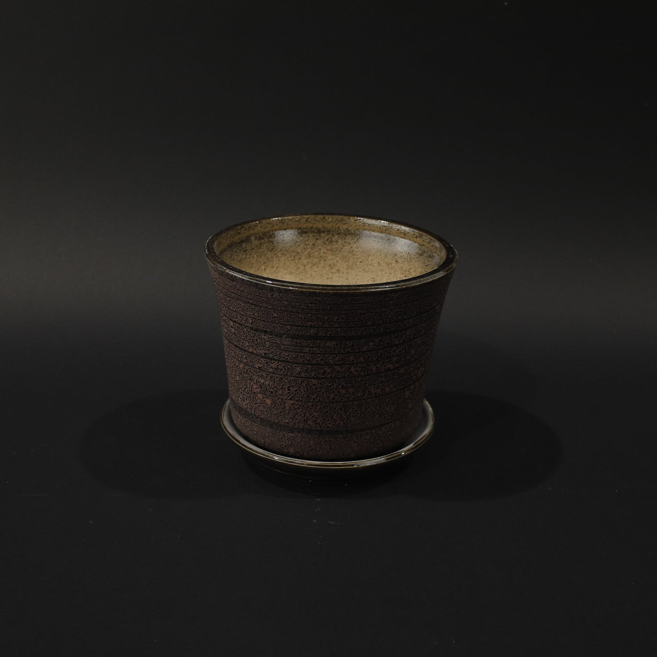 HHD10992 - S Speckled Black Tulip Pot
