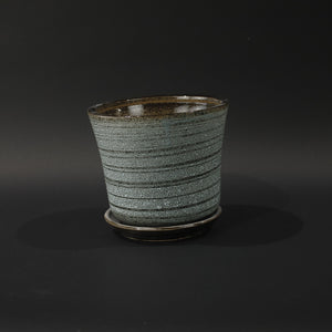 HHD10996 - M Speckled Green Tulip Pot