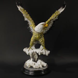 HHD11086 - Amber Eagle Wings Spread