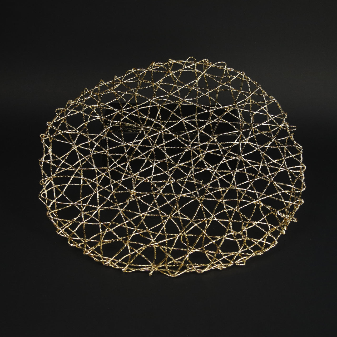 HKE10002 - Gold Round Lacey Placemat