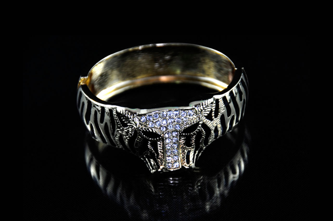 CDBR1545 - Gold Bangle Bracelet