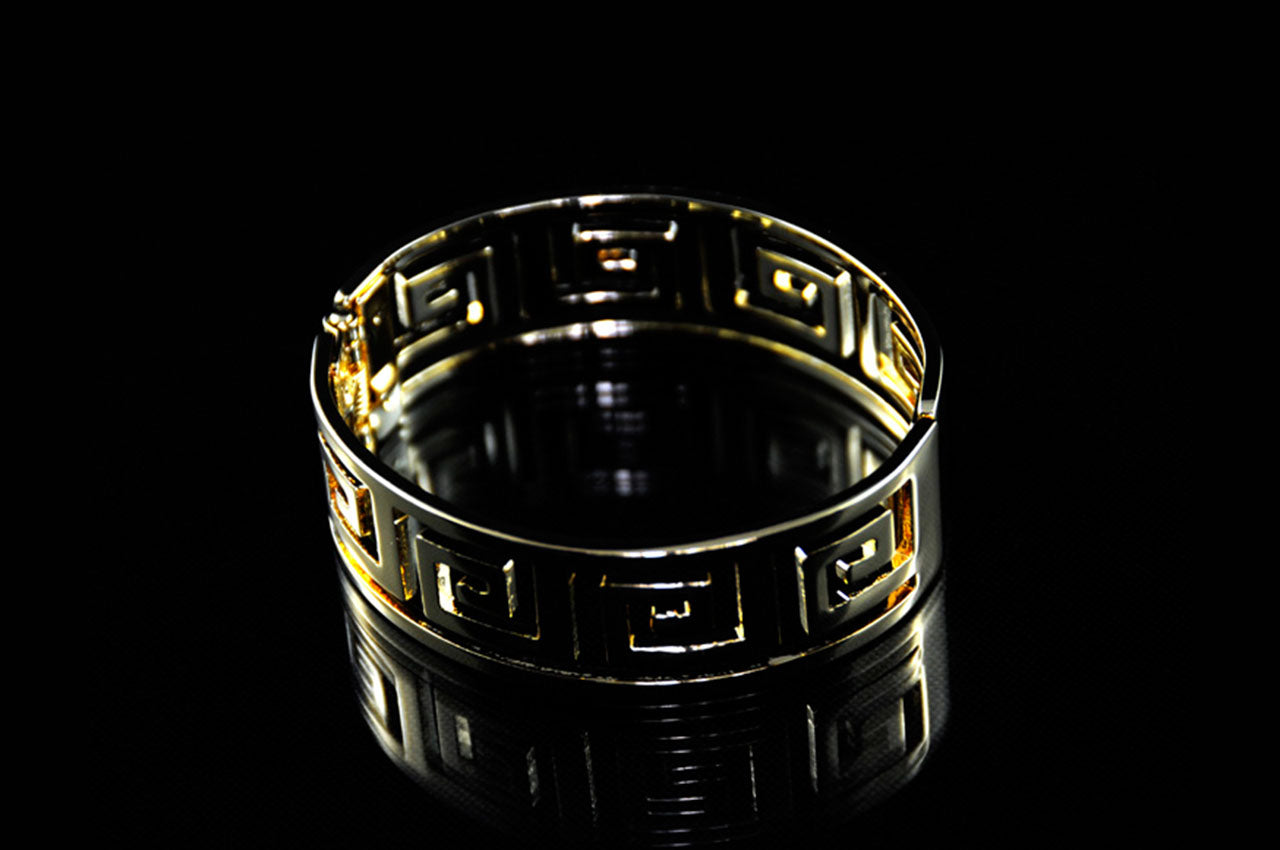 CDBR1558 - Gold Bangle Bracelet