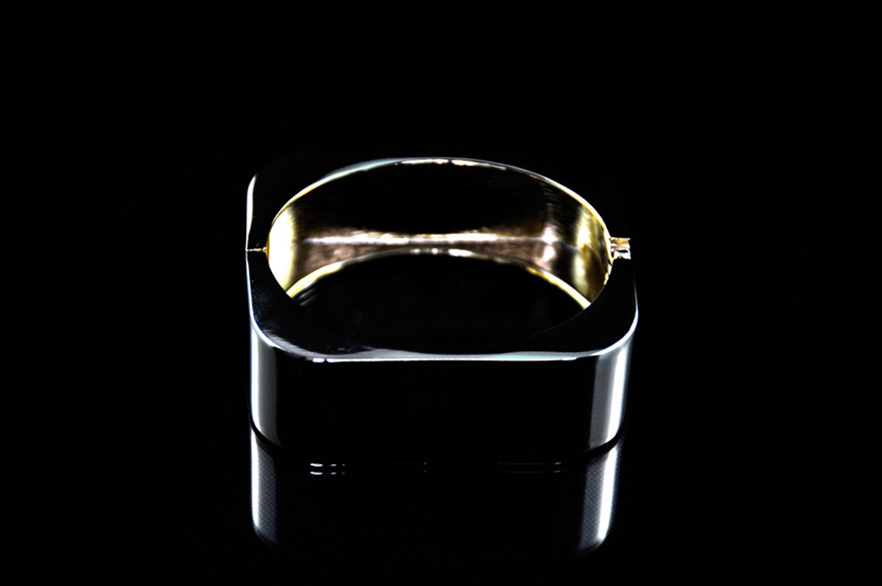 CDBR1559 - Silver Bangle Bracelet