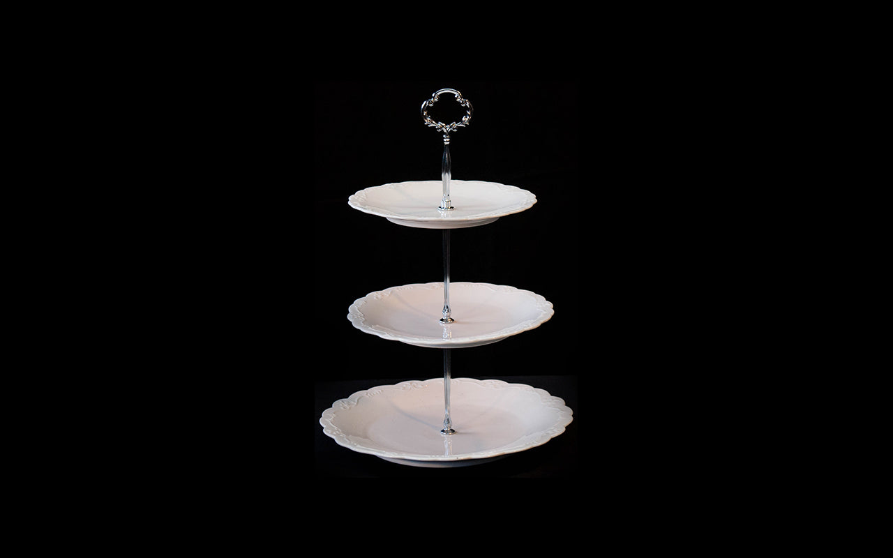 HCCH4618 - Tiered Cake Plate