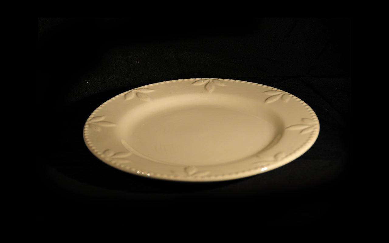HCCH4694 - Cream Mix N Match Dinner Plate