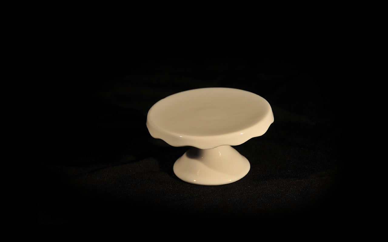 HCCH4729 - White Cupcake Plate