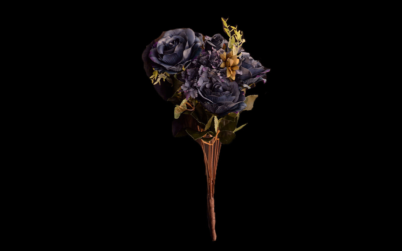 HCFL4760 - Blue M Rose Bouquet