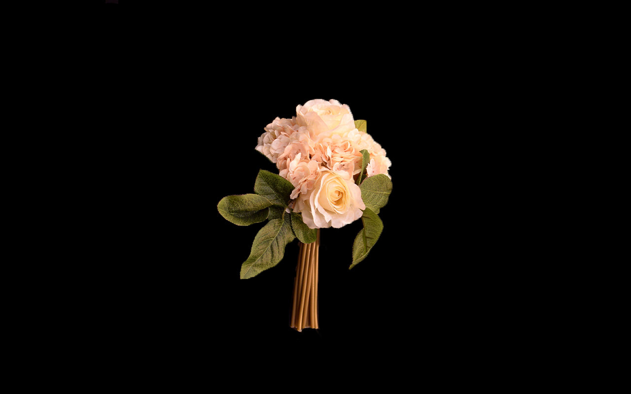 HCFL4767 - Cream Rose/Hydra Bouquet