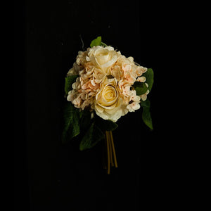 HCFL5281 - Cream Rose/Hydra Bouquet