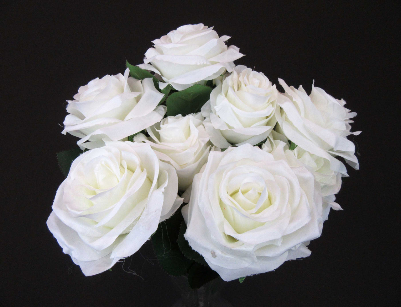 HCFL5689 - Classic White Rose Bouquet