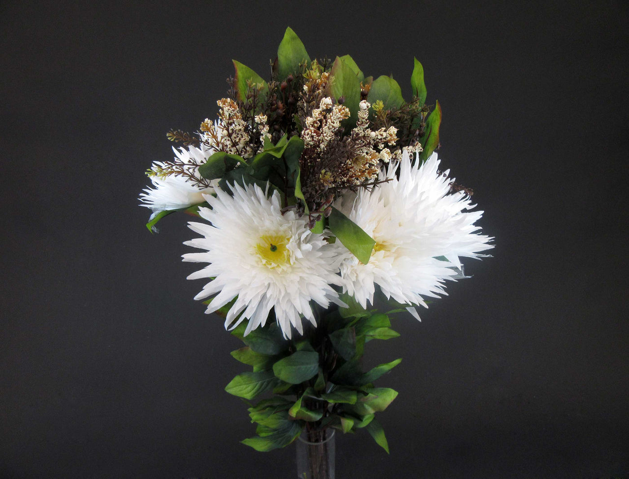 HCFL5900 - Mixed White L Dahlia Bouquet