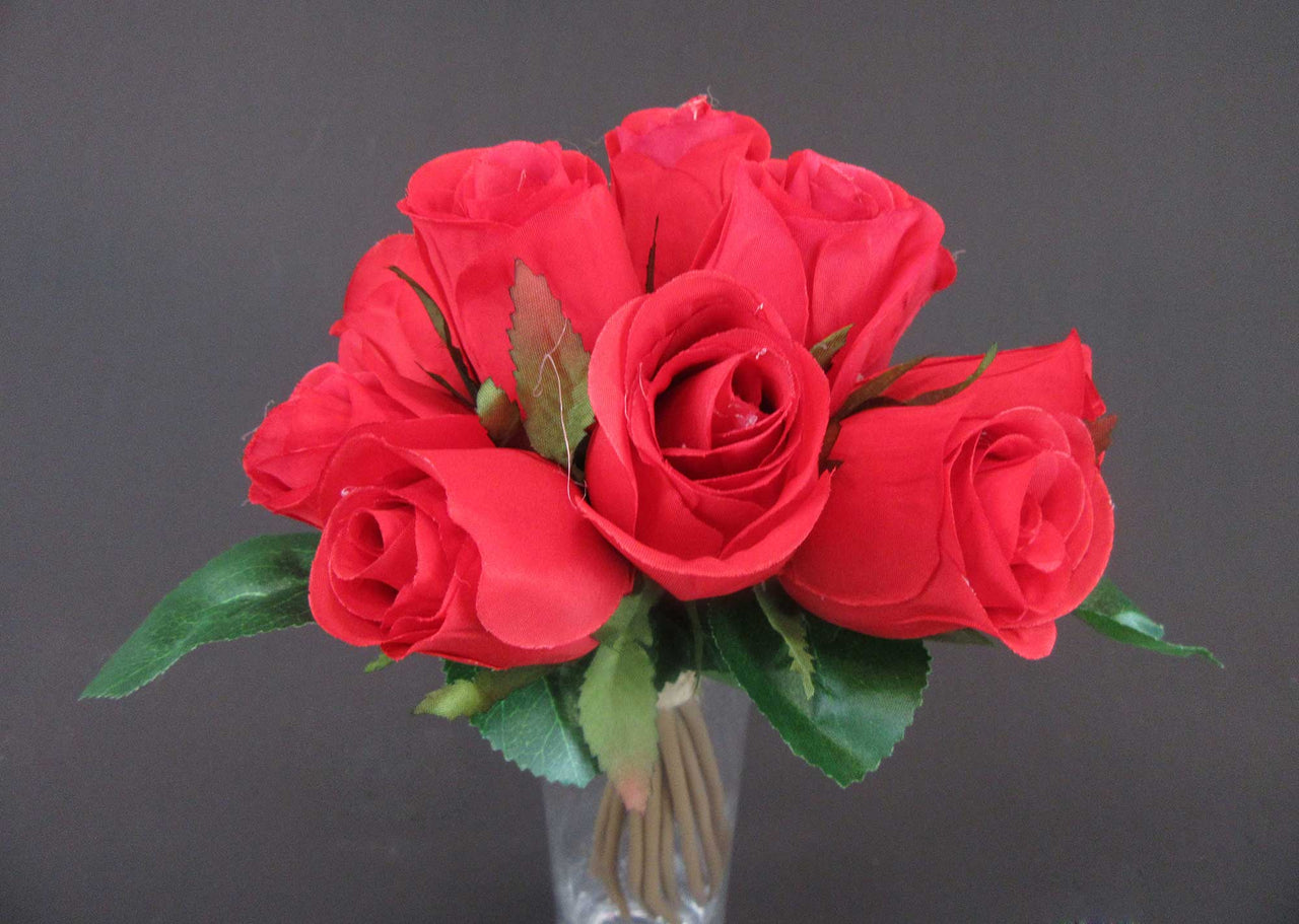 HCFL5910 - Red Rose Bud Bouquet