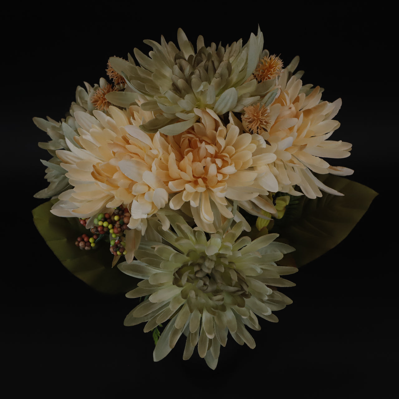 HCFL6043 - Mint Green Mum Bouquet