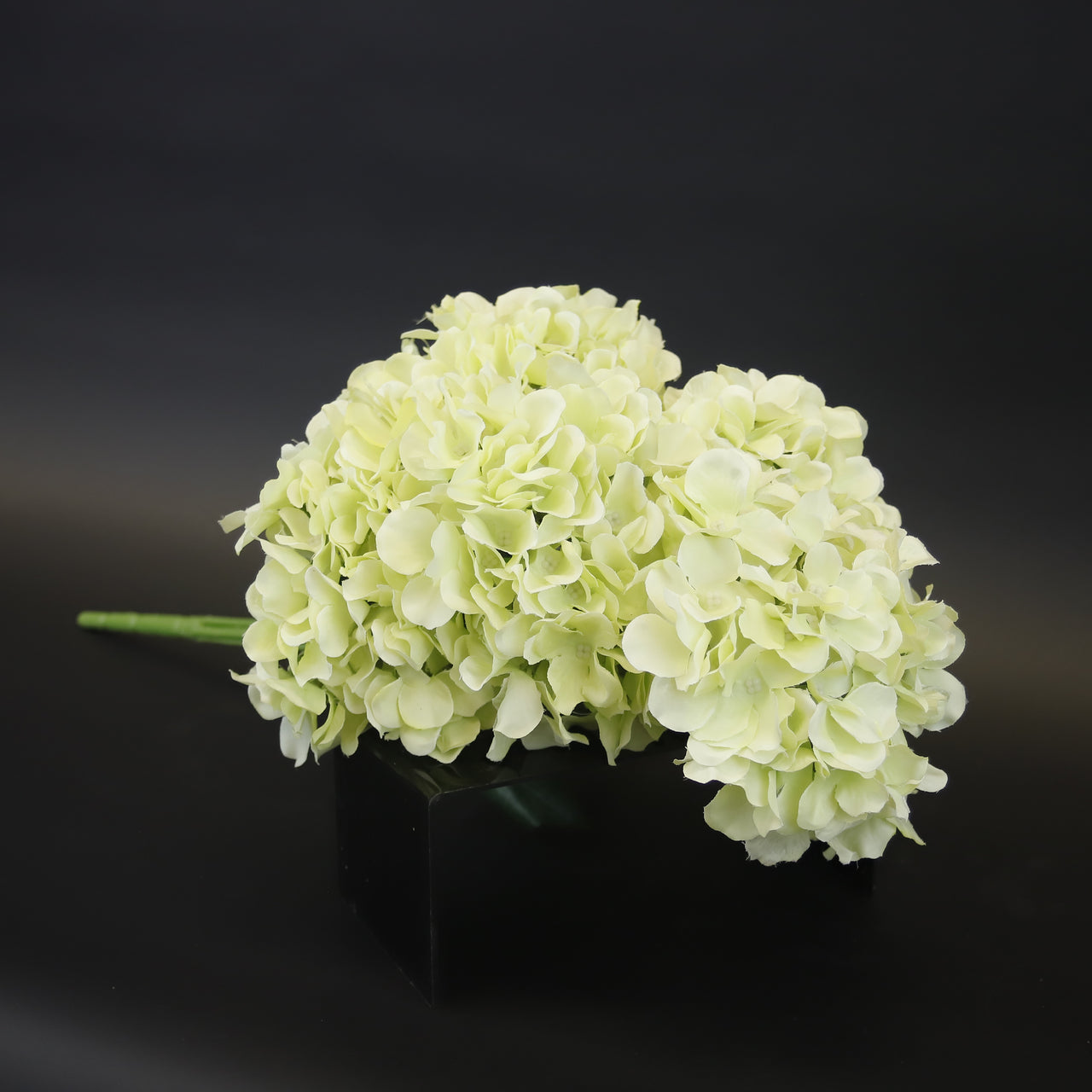 HCFL7844 - Dk Green Hydrangea Bouquet