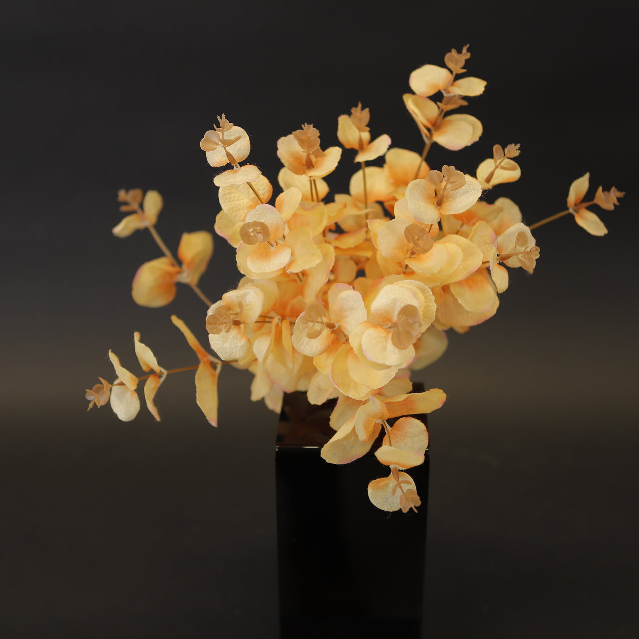 HCFL8037 - Fluffy Rust Hydrangea Bq