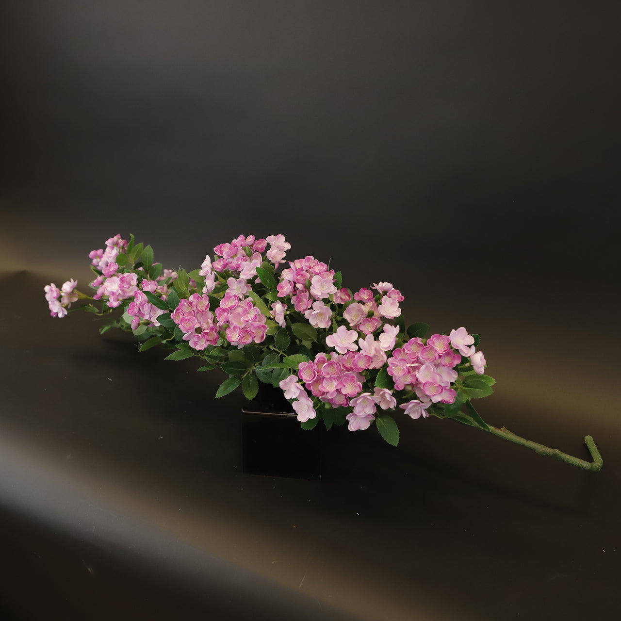 HCFL8622 - Cream Alstroemeria Bq