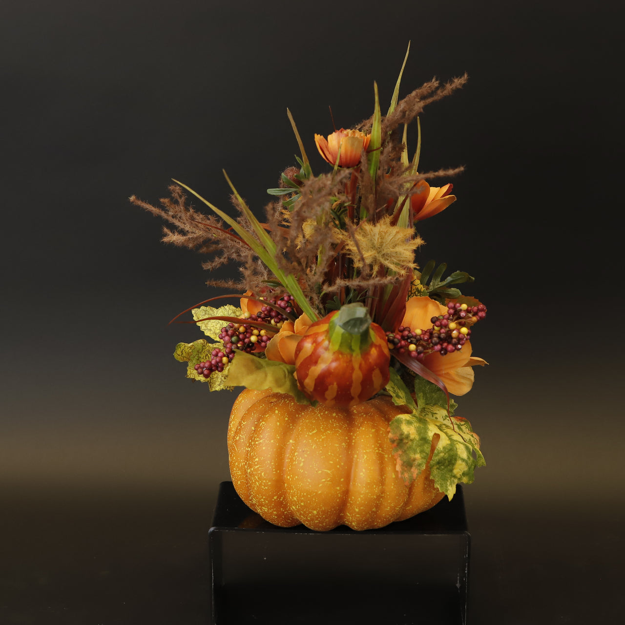 HCFL9334 - Autumn Floral Pumpkin Bq
