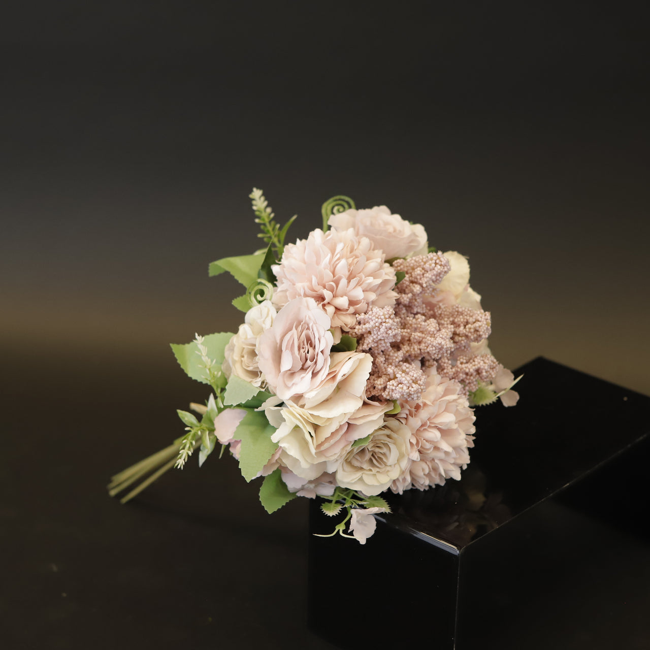 HCFL9378 - Mauve/White Mixed Peony Bq