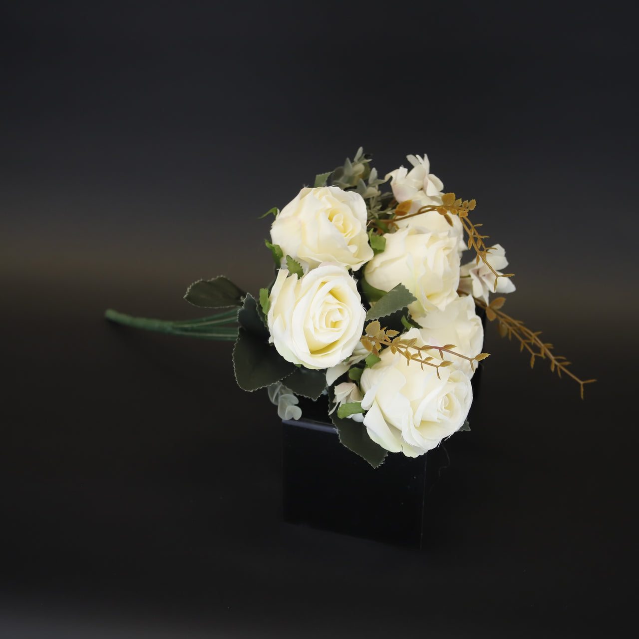 HCFL9589 - Mixed Cream Rose Bq