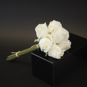 HCFL9618 - White Large Classic Rose Bq