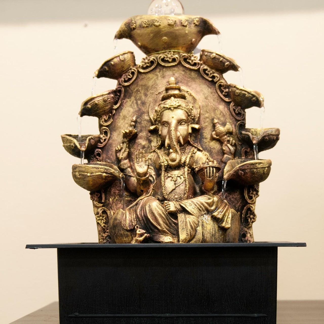 HCFT5448 - Elephant with 9 Pots