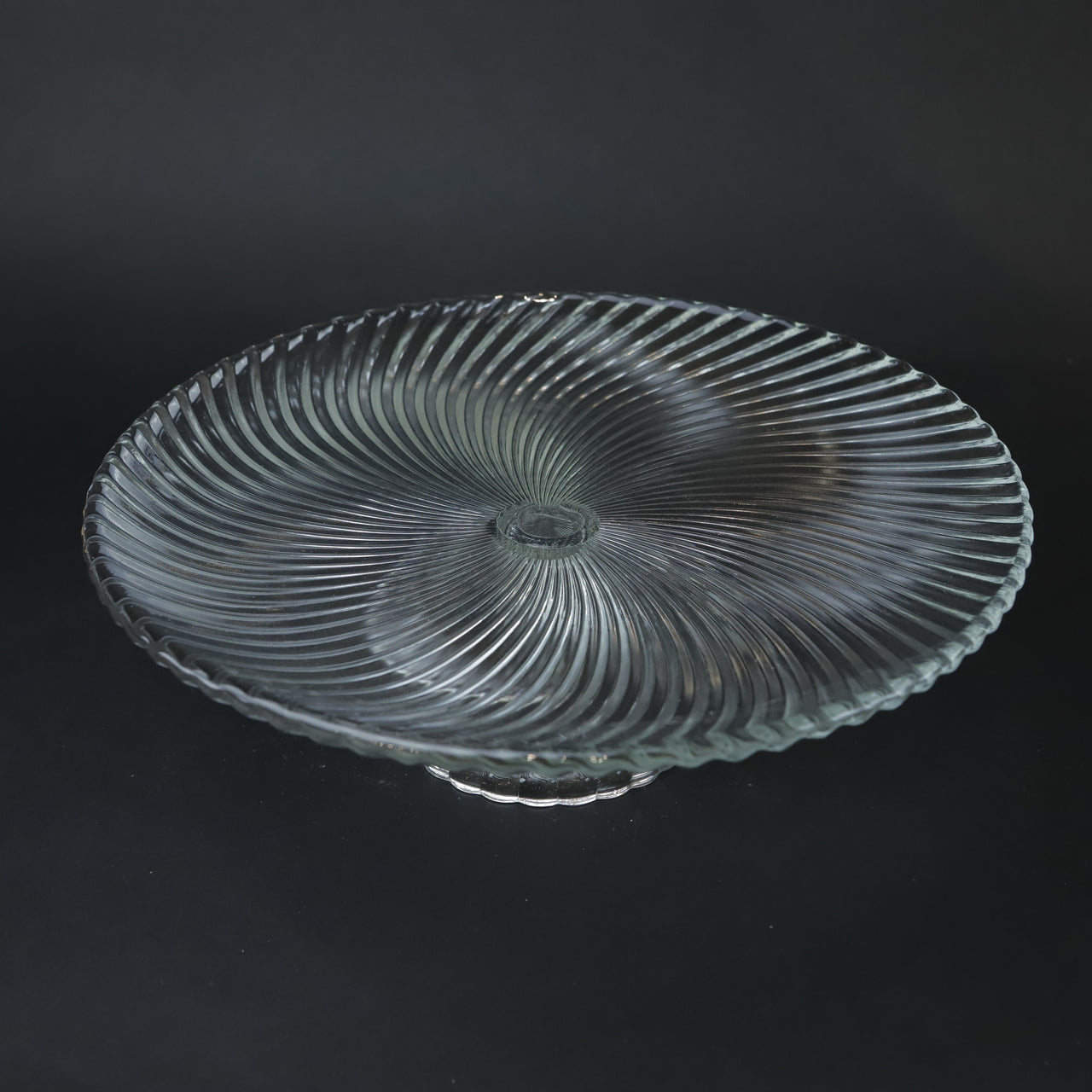 HCGL7161 - Round Pedestal Plate