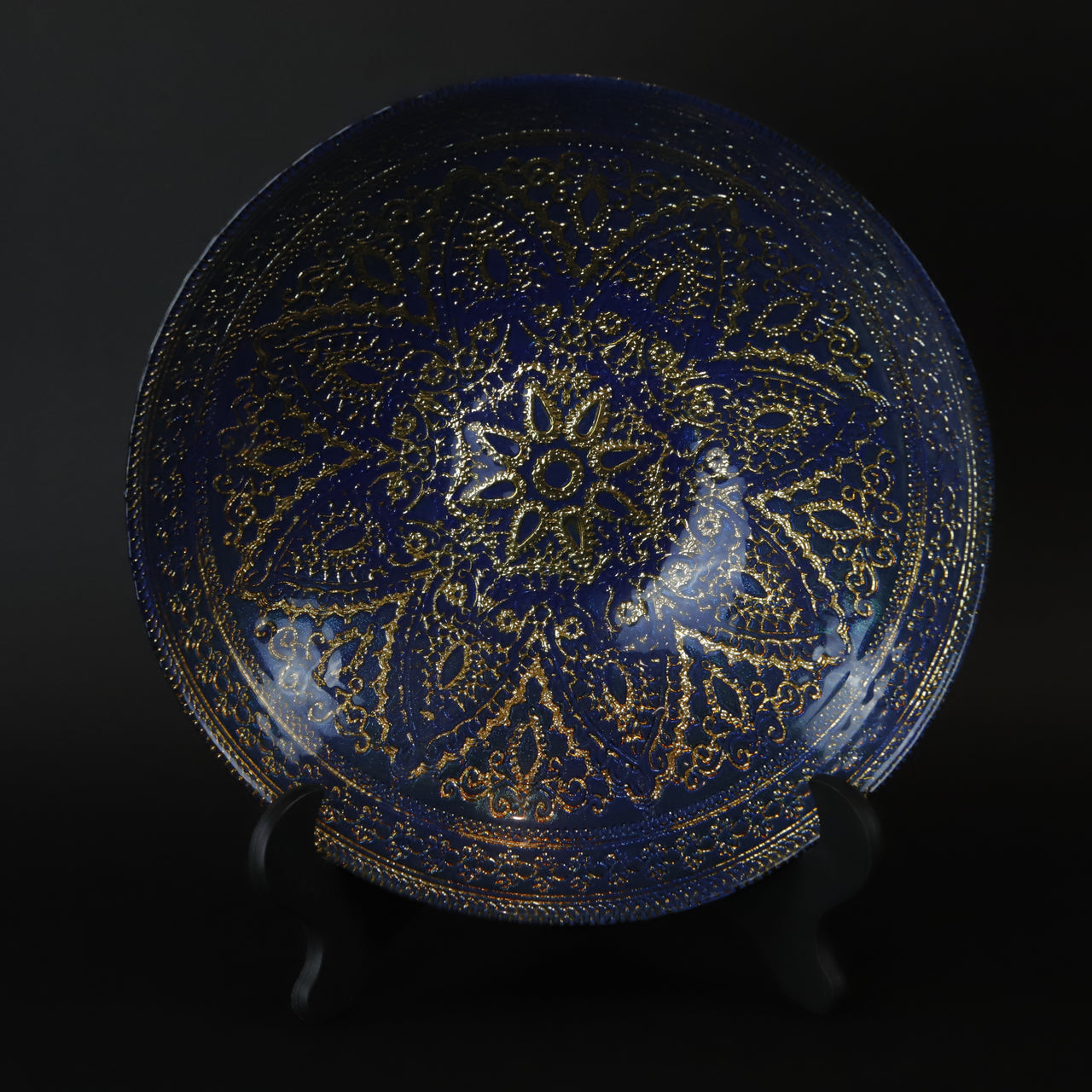 HCGL7274 - Aztec Blue Pedestal Plate