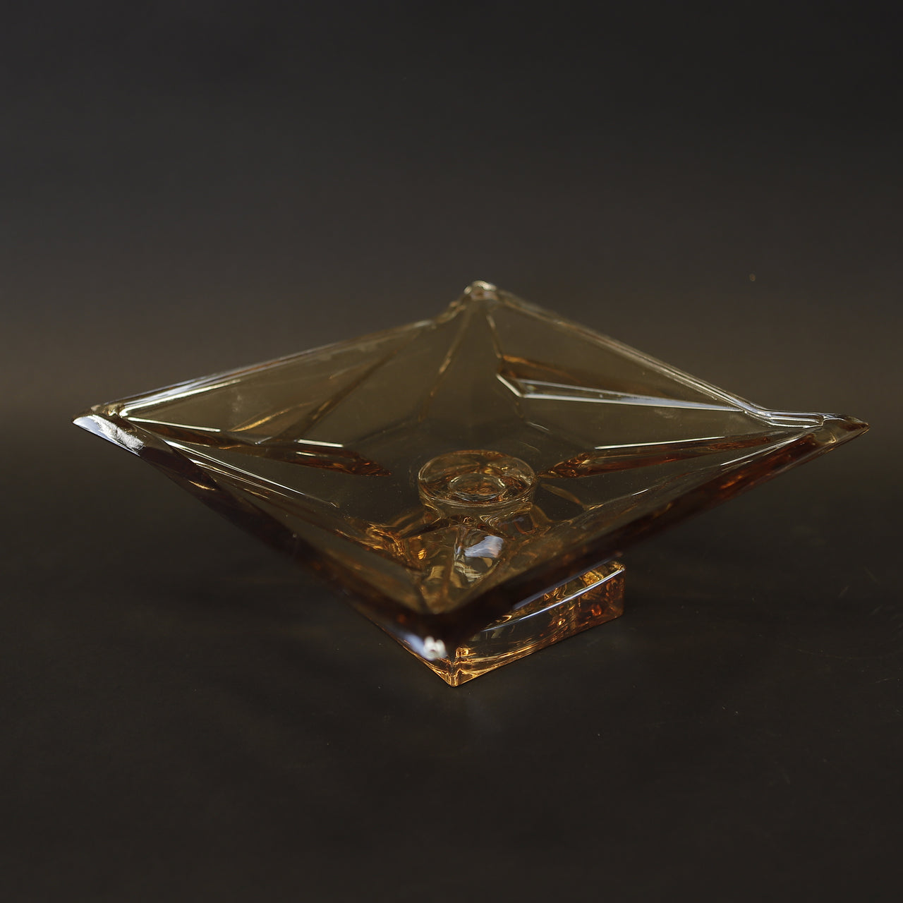 HCGL7946 - Gold Pedestal Platter