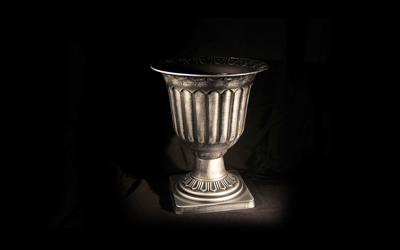 HCHD4658 - Small Silver Roman Pedestal Pot