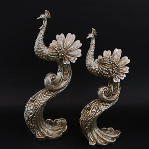 HCHD5072 - Silver Peacock Facing Left